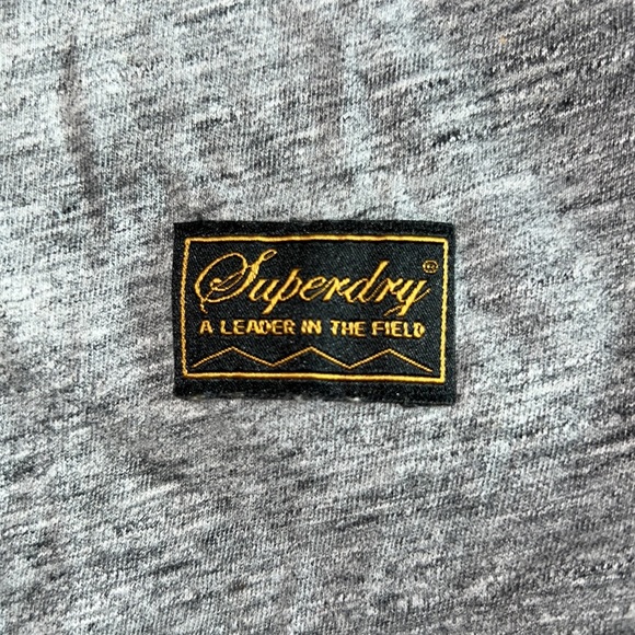 Women’s Superdry Graphic long sleeve T - Picture 4 of 4